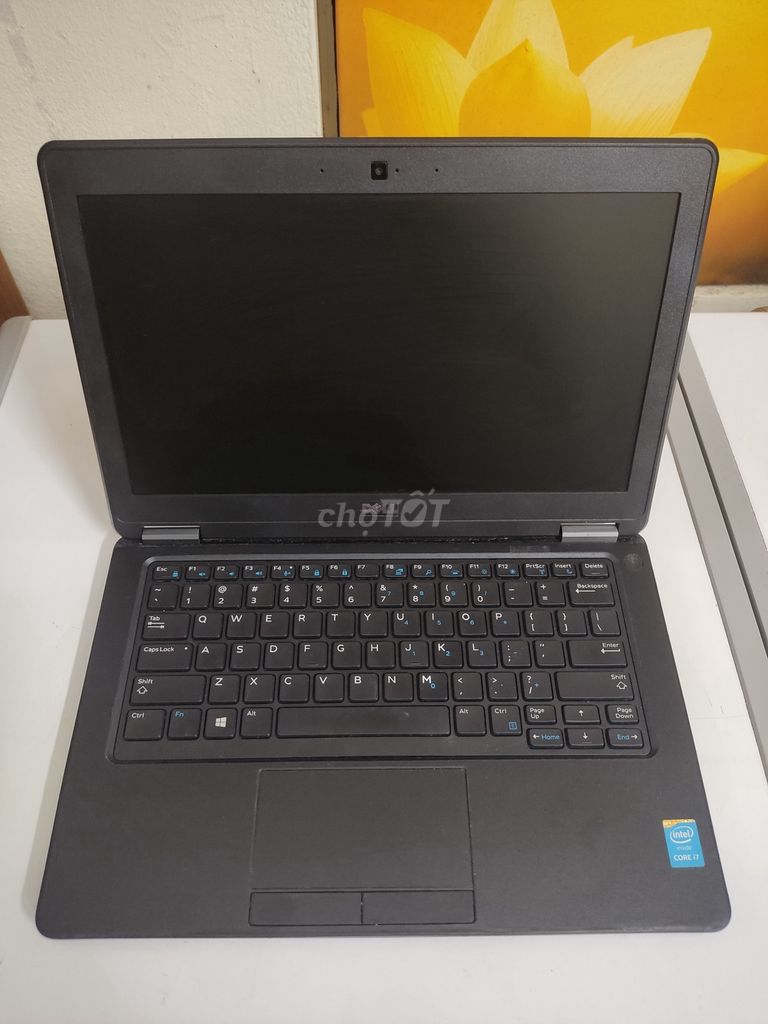 Dell Latitude E7250 i7-5600U 12.5 inch 8GB/256GB. Mua bán Laptop tại Quận Đống Đa Hà Nội được đăng bởi Cơ Nguyễn PC hình 1