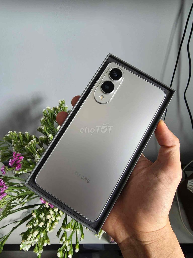 Samsung S25 Edge. Mua bán Điện thoại tại Quận 5 Tp Hồ Chí Minh được đăng bởi Đỗ Phong hình 1