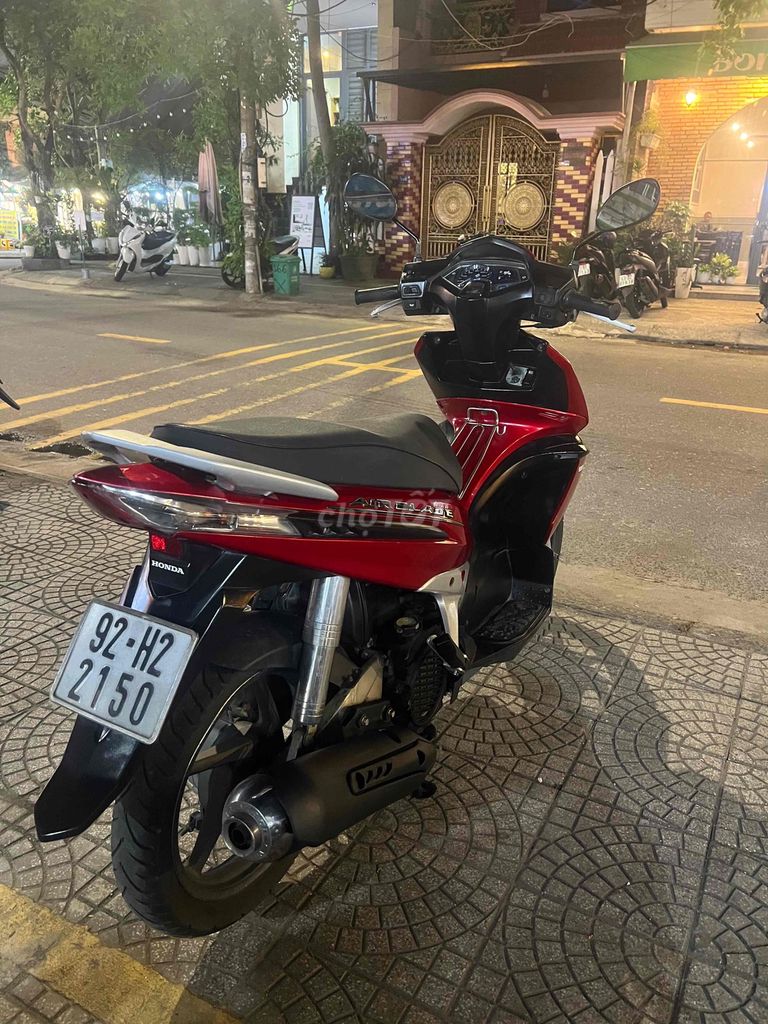 Honda AIR BLADE очень красивые полные документы