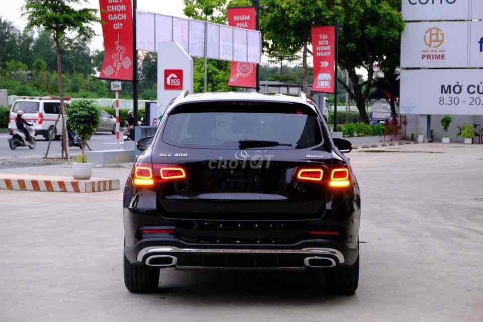 Mercedes Benz GLC Class 2022 - 32000 km. Mua bán Ô tô tại Quận Long Biên Hà Nội được đăng bởi Nguyen Minh Nhut hình 10