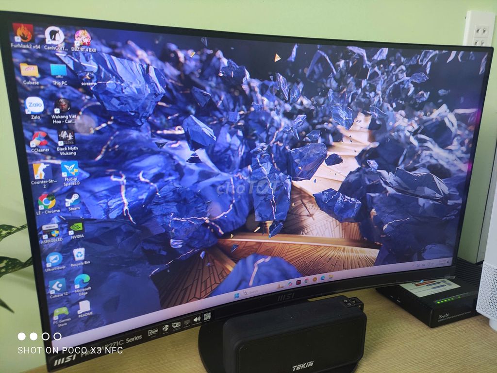 Màn hình MSI 27inch cong FHD 60Hz