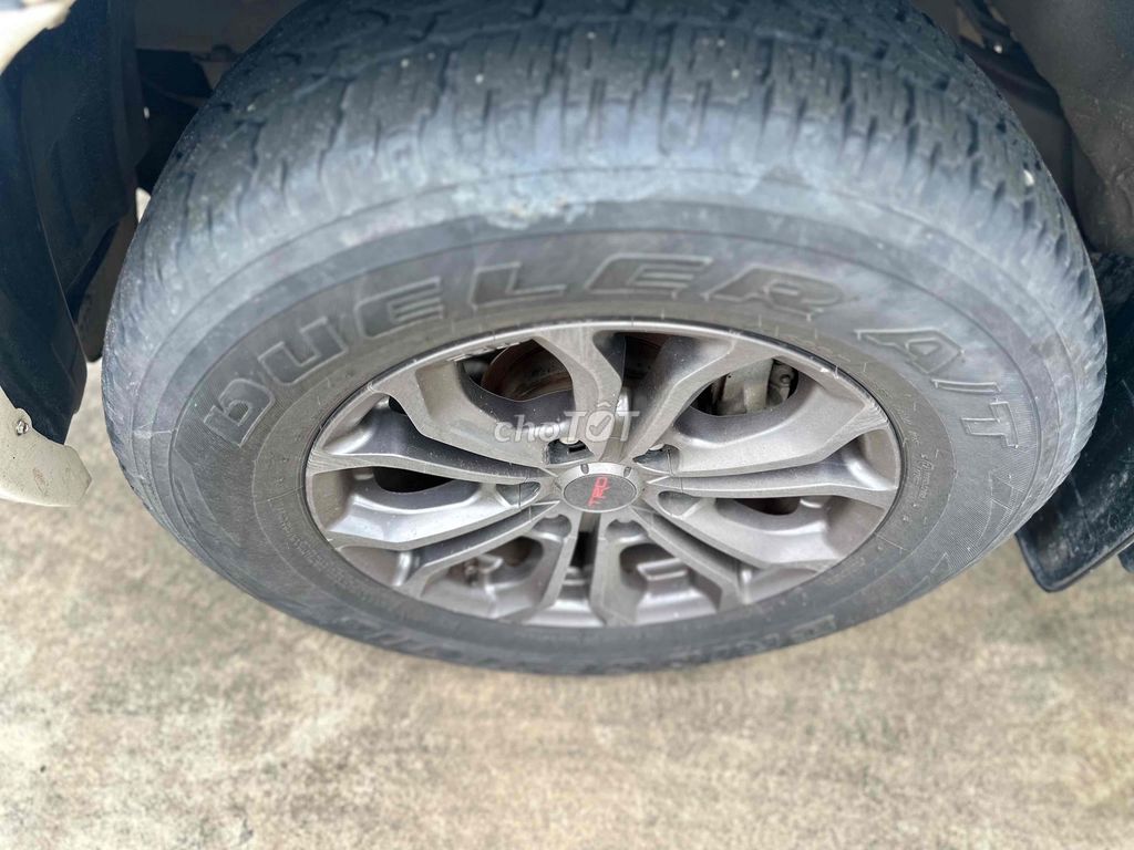 Toyota Fortuner 2019 2.7V 4x2 AT - 7c tự động HANG. Mua bán Ô tô tại Quận Bình Thạnh Tp Hồ Chí Minh được đăng bởi TOYOTA TÂN CẢNG hình 10