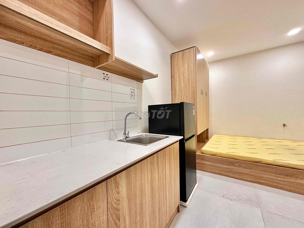 CĂN HỘ STUDIO FULL NT MỚI 100% - NHÀ THANG MÁY - KHU BÀU CÁT - ETOWN C