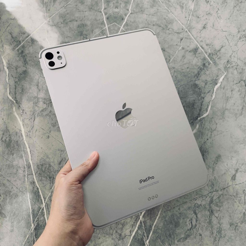 🎏iPad Pro M4(11in) 256GB Silver 5G+Wifi zinall. Mua bán Máy tính bảng tại Quận Ninh Kiều Cần Thơ được đăng bởi Táo Chất hình 1