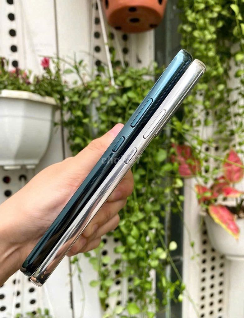 Điện thoại Samsung galaxy S22 plus 5G 8GB/256GB. Mua bán Điện thoại tại Quận Bình Thạnh Tp Hồ Chí Minh được đăng bởi TMOBILE GIÁ TỐT NHẤT hình 4