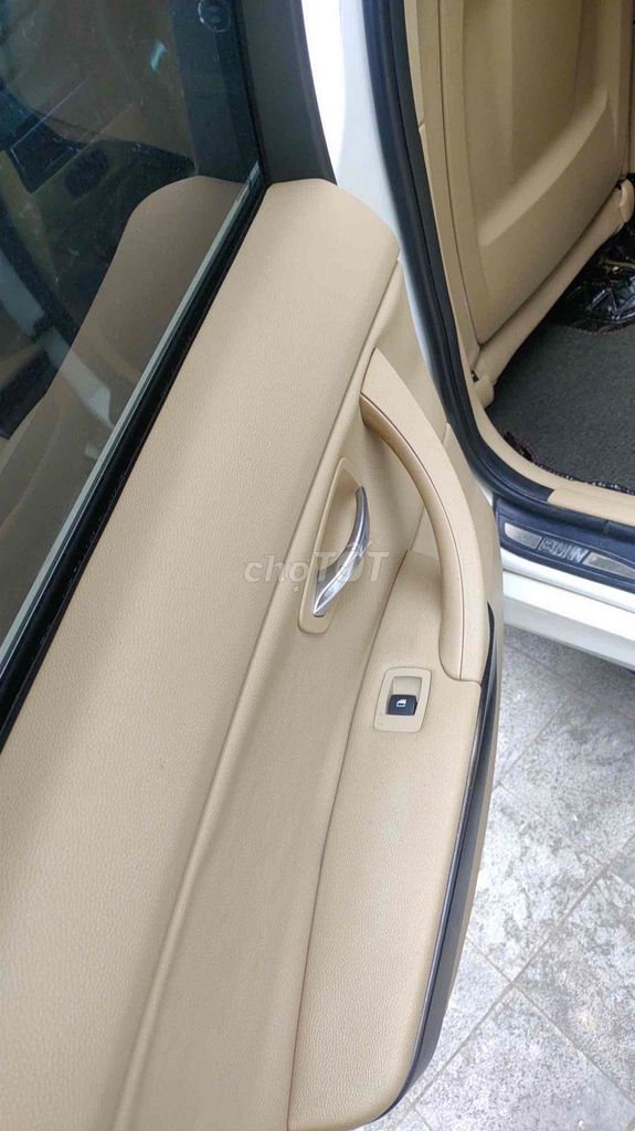 BMW 2010 Trắng 5 chỗ Tự động. Mua bán Ô tô tại Quận Nam Từ Liêm Hà Nội được đăng bởi Trần Văn Tú hình 18