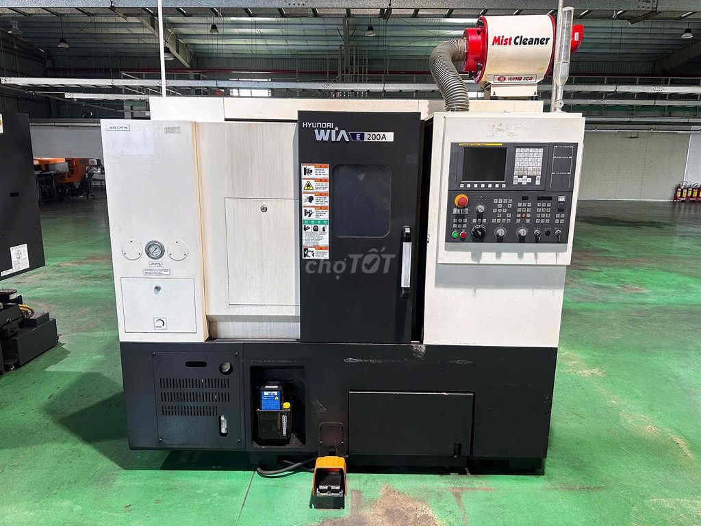 Máy Tiện CNC HYUNDAI WIA E200A. Mua bán Đồ chuyên dụng, Giống nuôi trồng tại Thành phố Thủ Dầu Một Bình Dương được đăng bởi ĐÀO VĂN CƯỜNG hình 1