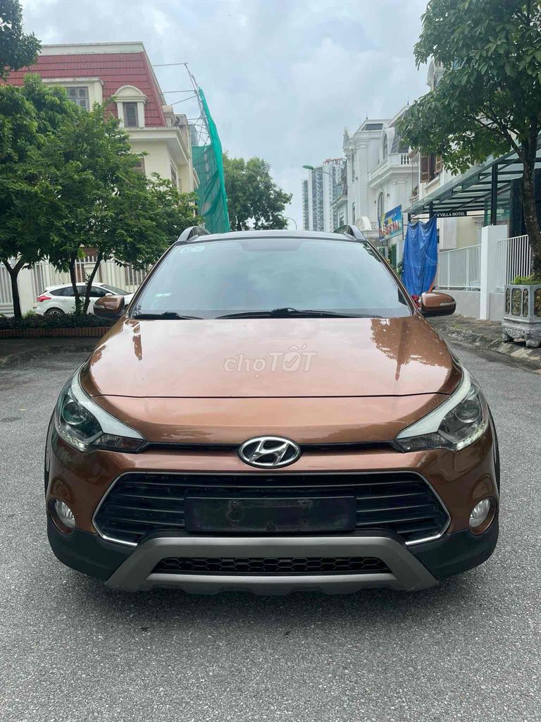 Hyundai i20 2015 Active 1.4 AT - 65000 km