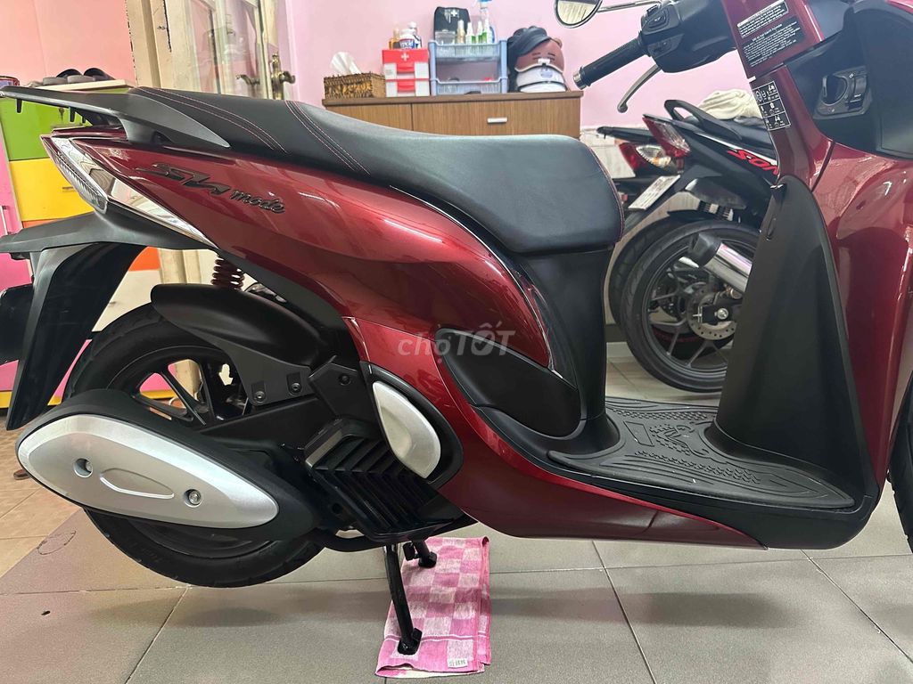 Honda SH Mode 2022 ABS красный, пробег 10363 км