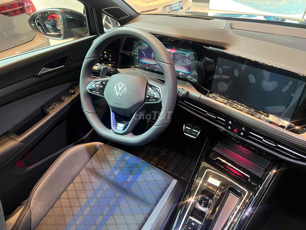 👉Volkswagen Golf R 📣 Xe Đua với 320 Mã lực. Mua bán Ô tô tại Quận 5 Tp Hồ Chí Minh được đăng bởi VOLKSWAGEN GOLDEN  hình 13