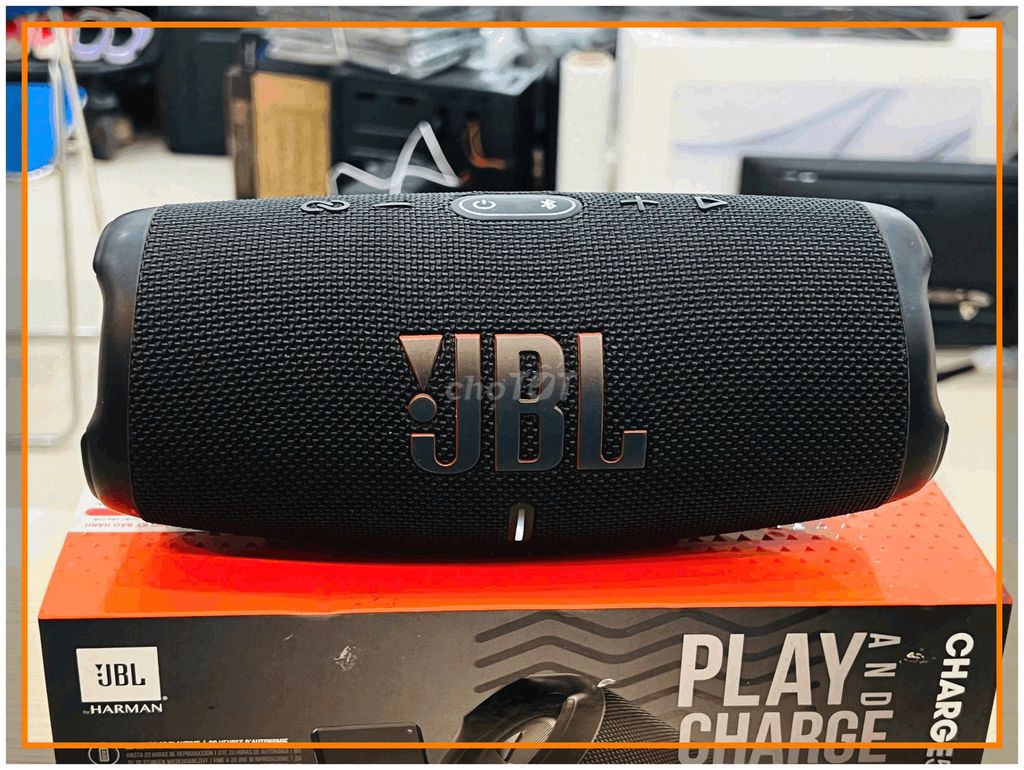Loa Bluetooth JBL Charge 5 Đen Chính Hãng. Mua bán Tivi, Âm thanh tại Quận Đống Đa Hà Nội được đăng bởi Hoàng Táo  hình 1