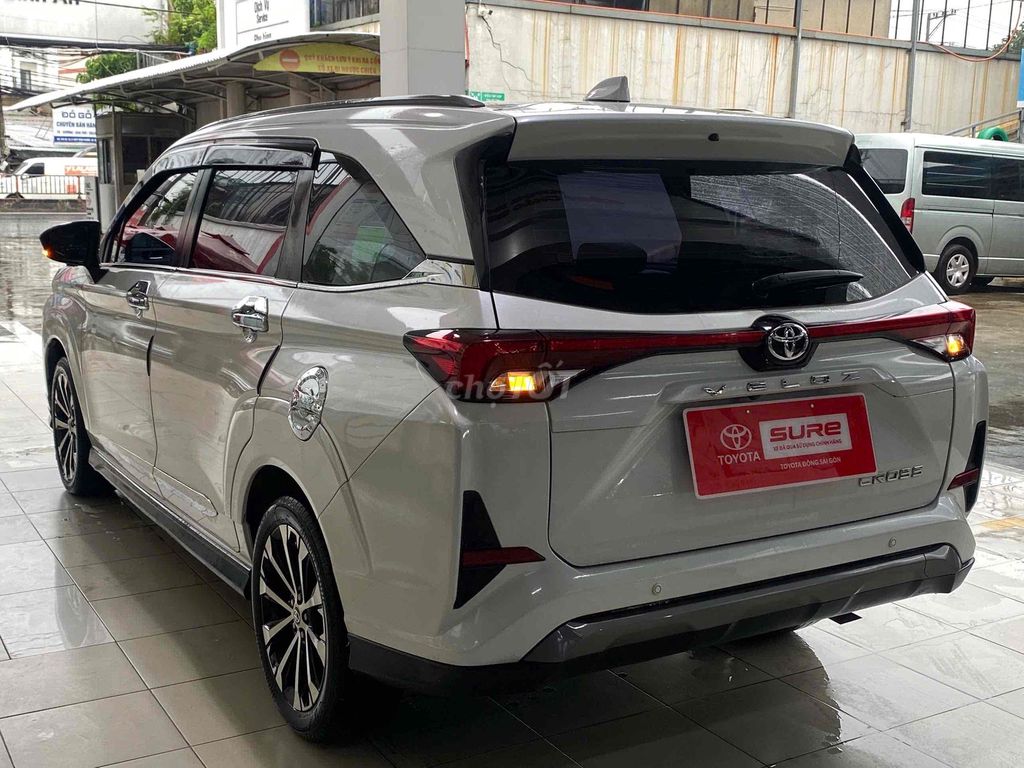 Toyota Veloz Cross 2022 CVT Top - 67000 km. Mua bán Ô tô tại Thành phố Thủ Đức Tp Hồ Chí Minh được đăng bởi Thành Long Toyota Sure hình 4
