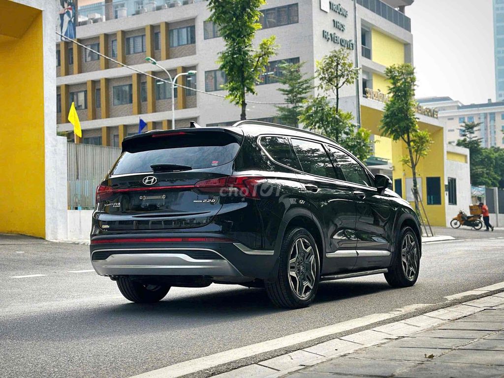 Hyundai Santafe 2022 2.2D Premium Đen. Mua bán Ô tô tại Quận Cầu Giấy Hà Nội được đăng bởi Thái Hoàng Long Auto hình 6