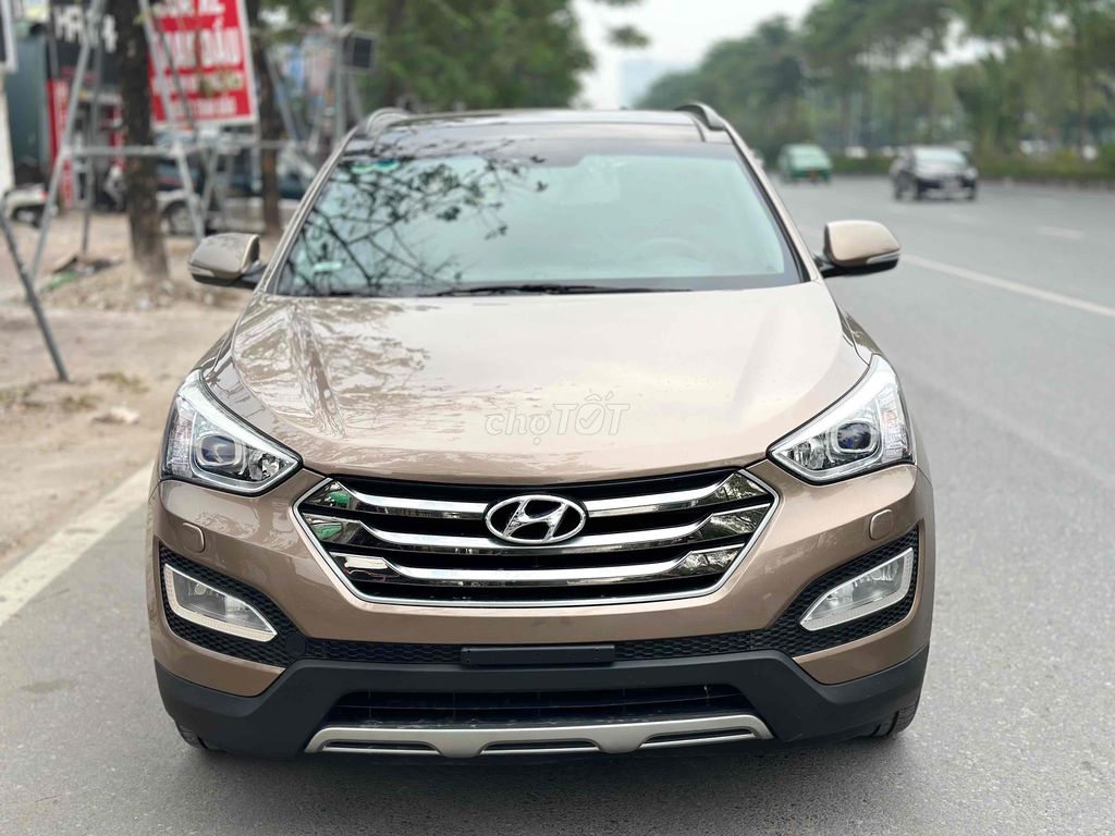 Bán Hyundai Santa Fe 2015 2.4 AT 4WD Vàng 2 Cầu