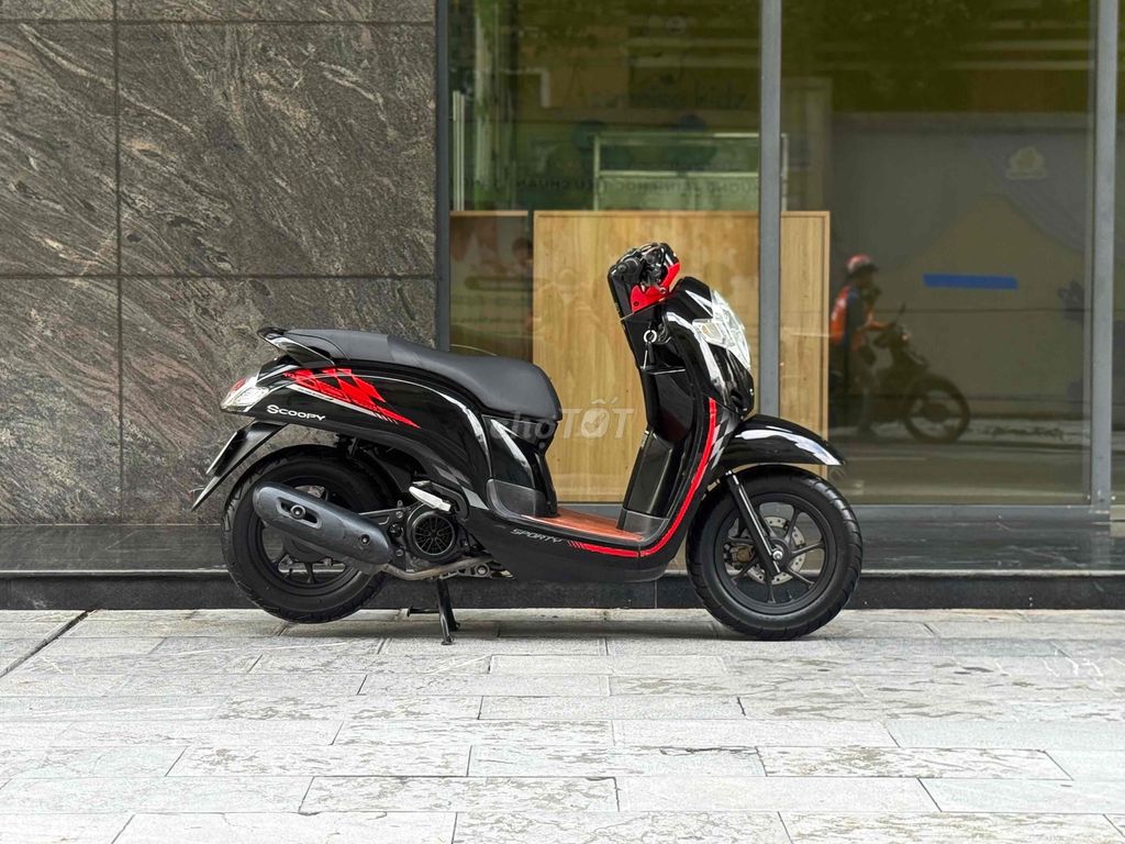 Scoopy nhập Đẹp Nguyên Zin xe cực chất lượng 29D2. Mua bán Xe máy tại Quận Ba Đình Hà Nội được đăng bởi Xe Máy Nam Thi hình 3