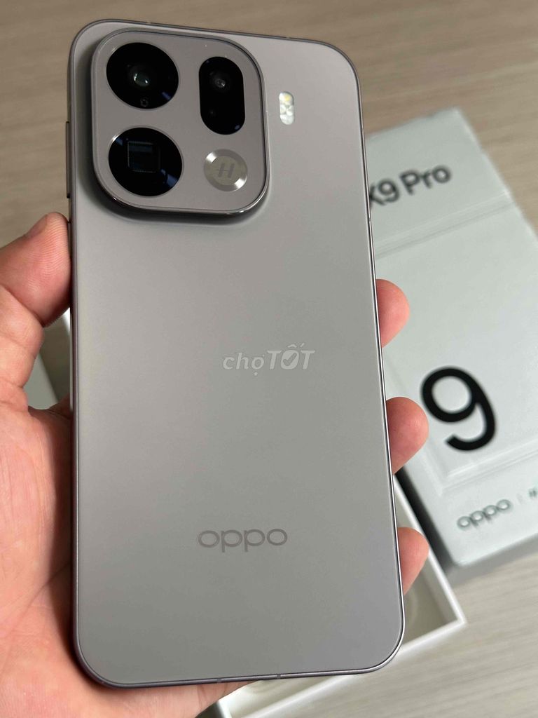 OPPO Find X9 Pro 5G 512GB Xám Like New. Mua bán Điện thoại tại Quận 12 Tp Hồ Chí Minh được đăng bởi Hải Thịnh Phát hình 1