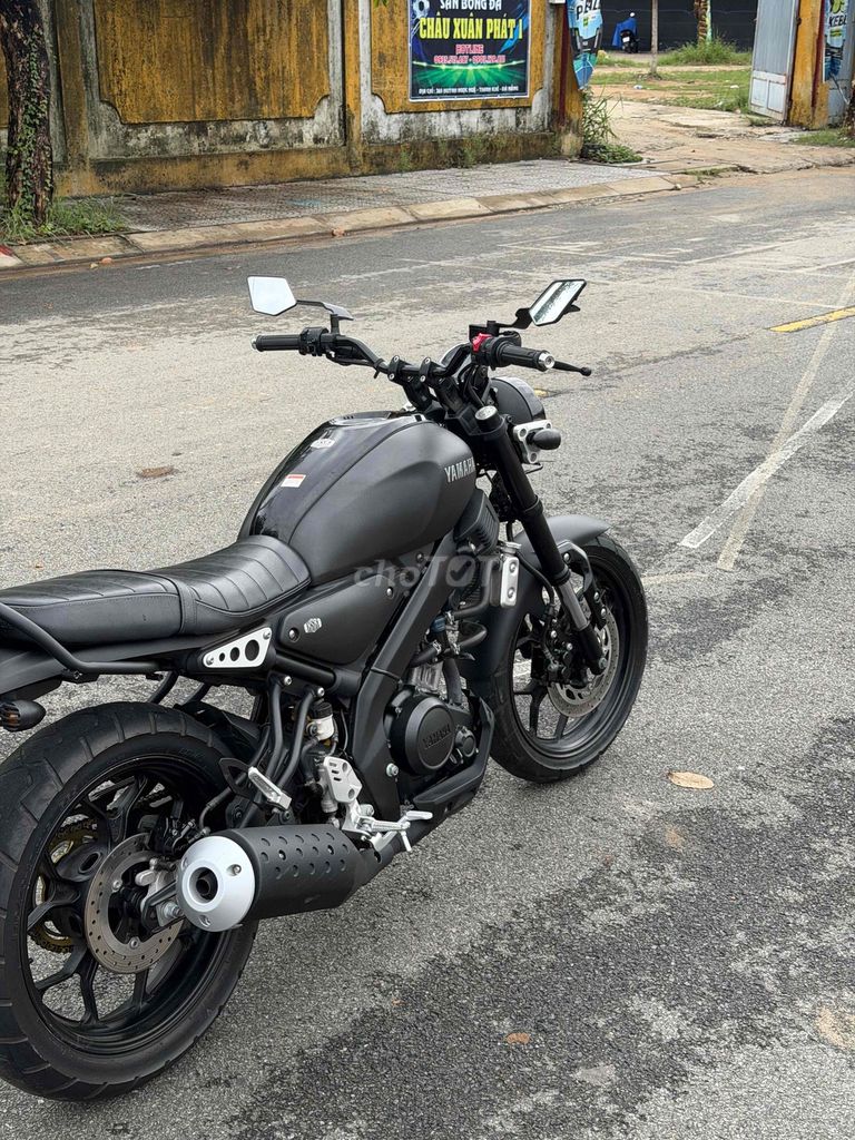 Ямаха XSR 155 черный