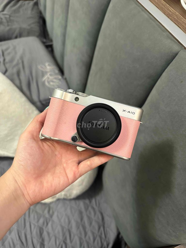 Máy ảnh Fujifilm X-A10 Hồng Bạc. Mua bán Máy ảnh, Máy quay tại Quận Hà Đông Hà Nội được đăng bởi Anh Chau Nguyen hình 1