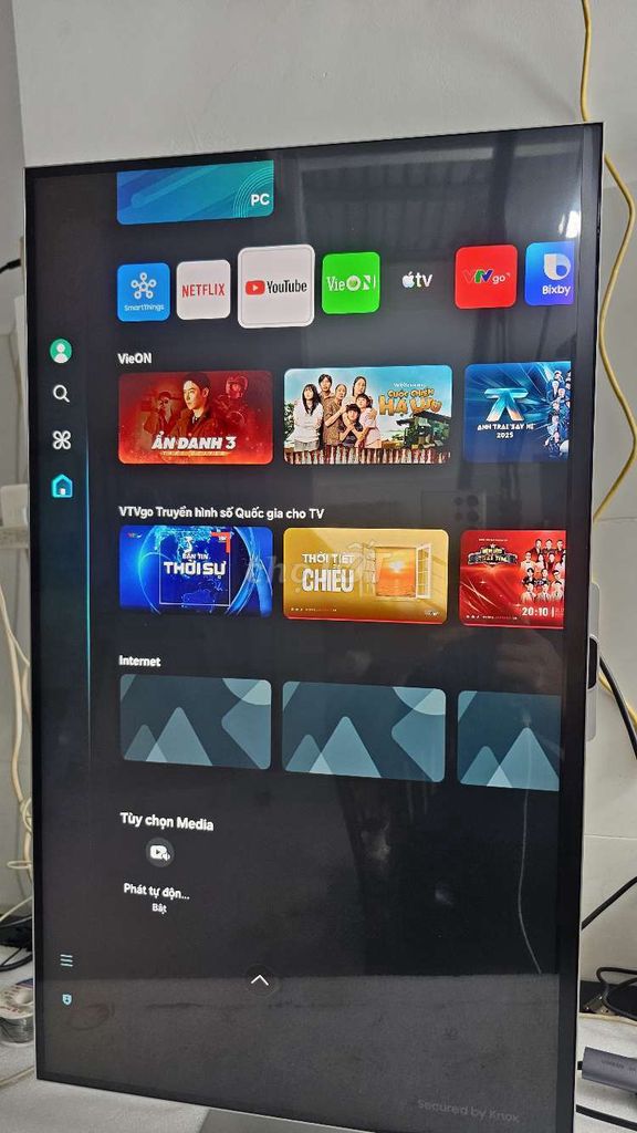 Màn hình thông minh Samsung Smart Monitor 5k. Mua bán Phụ kiện (Màn hình, Chuột...) tại Quận 8 Tp Hồ Chí Minh được đăng bởi Huỳnh Tấn Phát hình 1