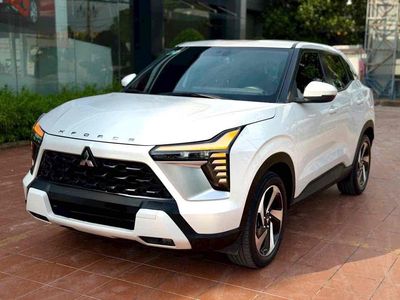 đưa trước 100tr nhận xe sẵn xe giao ngay