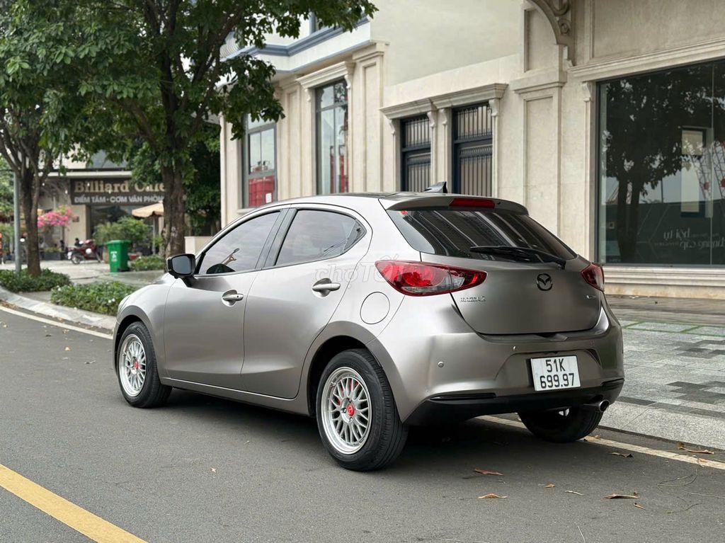 Mazda 2 2022 Luxury 21.000km Xám. Mua bán Ô tô tại Thành phố Thủ Đức Tp Hồ Chí Minh được đăng bởi Công Phan Hữu Tuấn hình 17