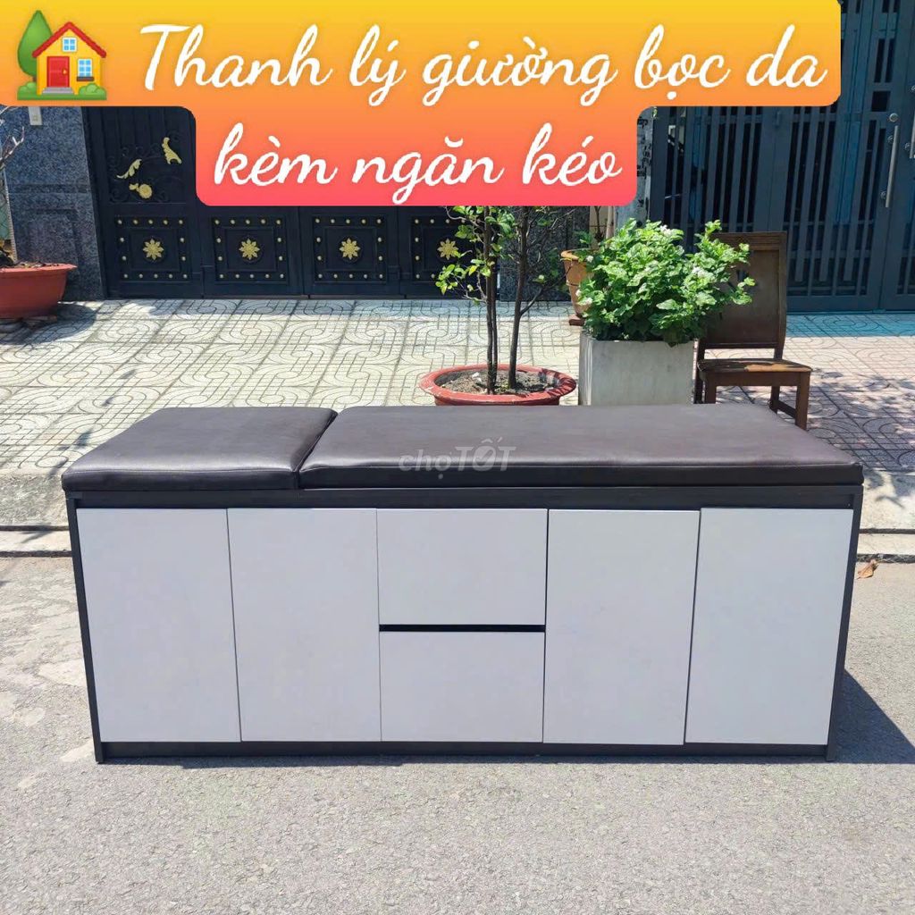 Giường Da Gỗ Hiện Đại. Mua bán Giường, chăn ga gối nệm tại Quận Phú Nhuận Tp Hồ Chí Minh được đăng bởi Chợ nội thất Cũ TP HCM hình 1
