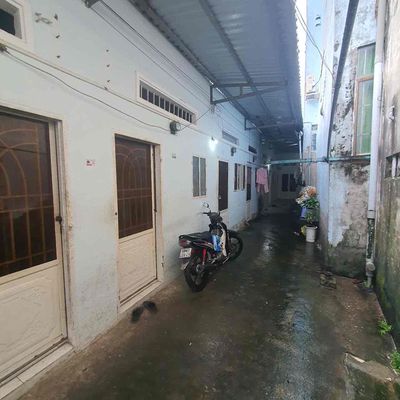 🔥 BÁN ĐẤT + DÃY PHÒNG TRỌ 9 CĂN ĐANG KÍN NGƯỜI THUÊ – THU NHẬP ỔN ĐỊNH. Mua bán văn phòng, mặt bằng kinh doanh tại Thành phố Rạch Giá Kiên Giang được đăng bởi Fecredit 