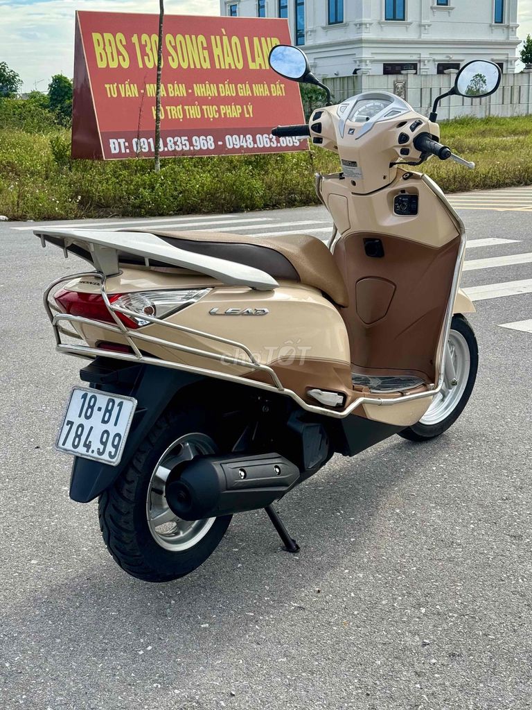 Honda Lead 2017 125cc Vàng cát. Mua bán Xe máy tại Thành phố Nam Định Nam Định được đăng bởi  long việt  hình 6