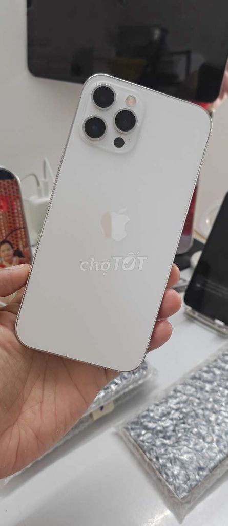 Apple iPhone 12 Pro Max 256GB Trắng Đã qua sử dụng. Mua bán Điện thoại tại Quận 4 Tp Hồ Chí Minh được đăng bởi Nguyễn Nhân hình 1