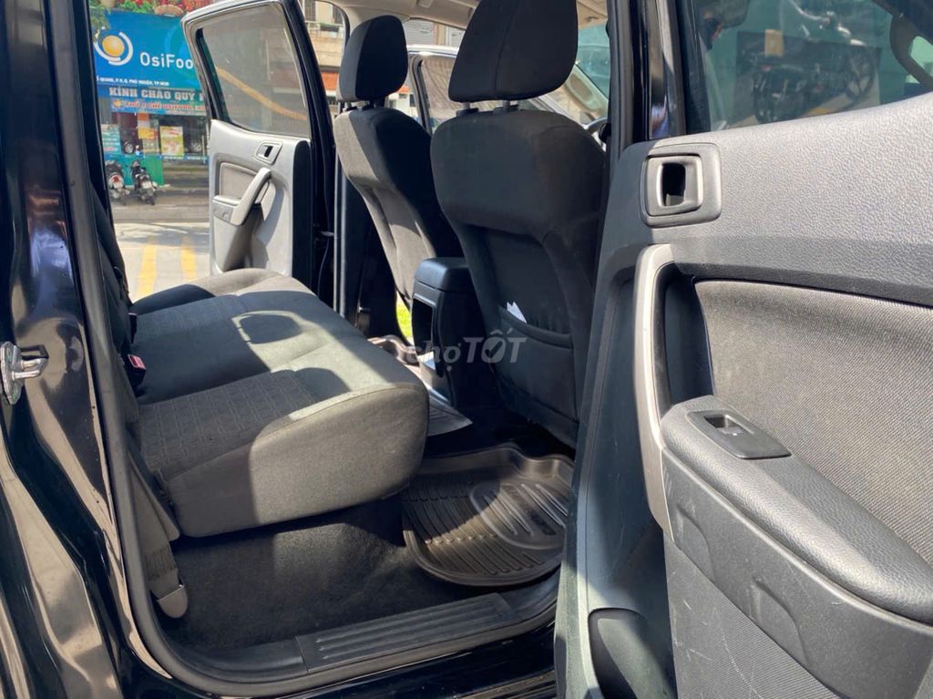 Ford Ranger 2020 XLS 2.2L 4x2 AT - 111500 km. Mua bán Ô tô tại Quận 1 Tp Hồ Chí Minh được đăng bởi Trần Hoàng Long hình 7