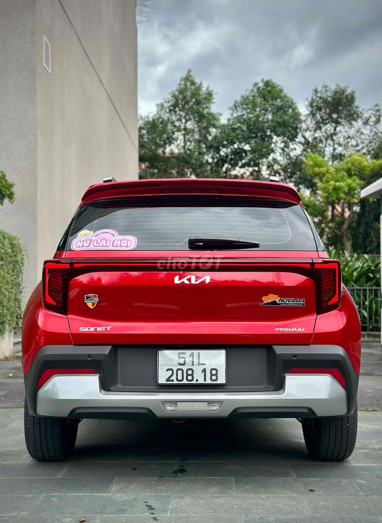 New Kia Sonet Premium Odo 888 km Sx 12/2024 NhưMới. Mua bán Ô tô tại Quận 8 Tp Hồ Chí Minh được đăng bởi Hiếu Trần hình 8
