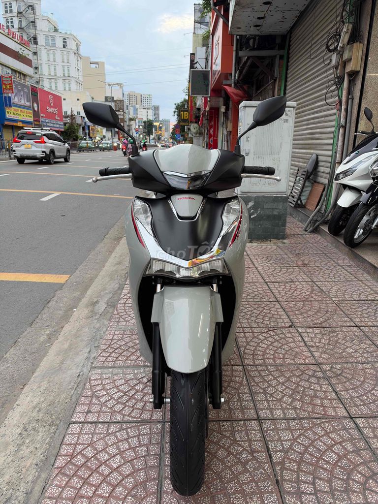 Honda SH 150i ABS 2020 серый цемент, хоз.