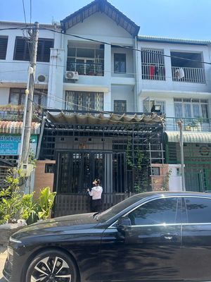 Cho thuê nhà nguyên căn full nội thất tại Lê Hồng Phong, Nhơn Trạch,ĐN. Cho thuê nhà ở tại Huyện Nhơn Trạch Đồng Nai được đăng bởi Nguyễn Duy Chuyền