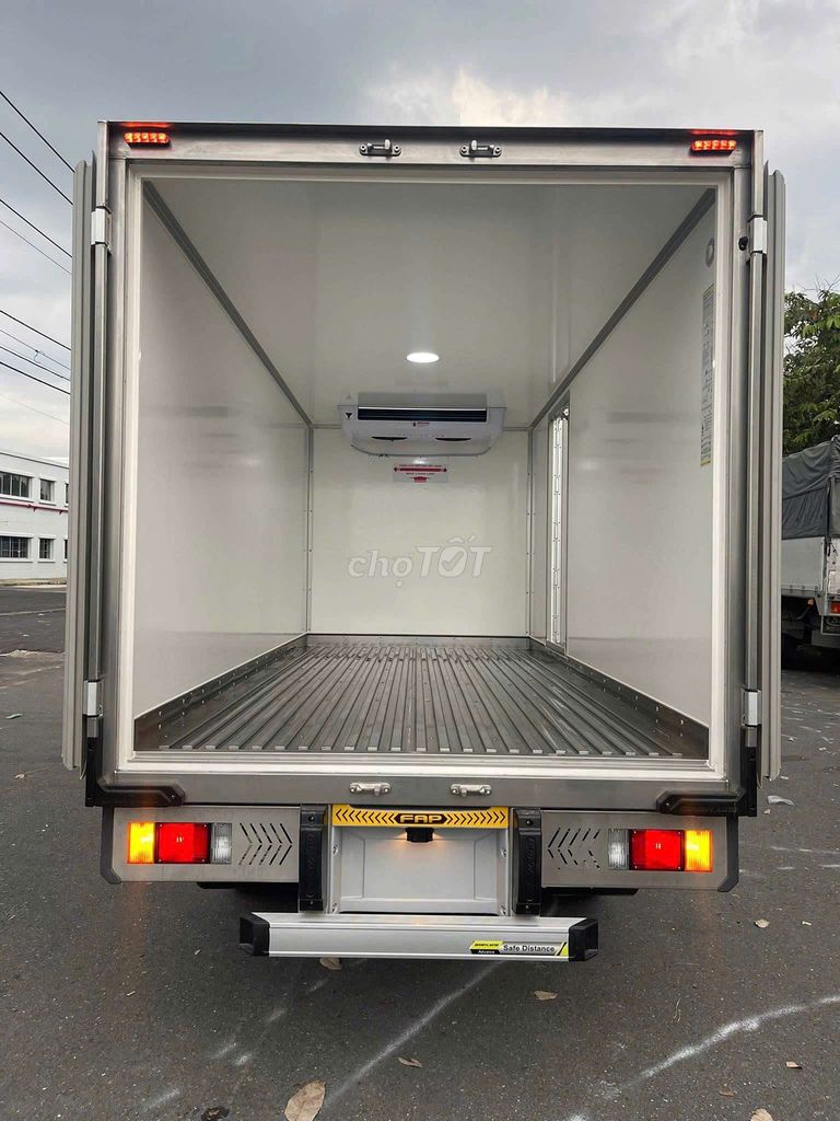 Isuzu thùng đông lạnh 1.9 tấn. Mua bán Xe tải, xe ben tại Quận 12 Tp Hồ Chí Minh được đăng bởi Chiến hình 2