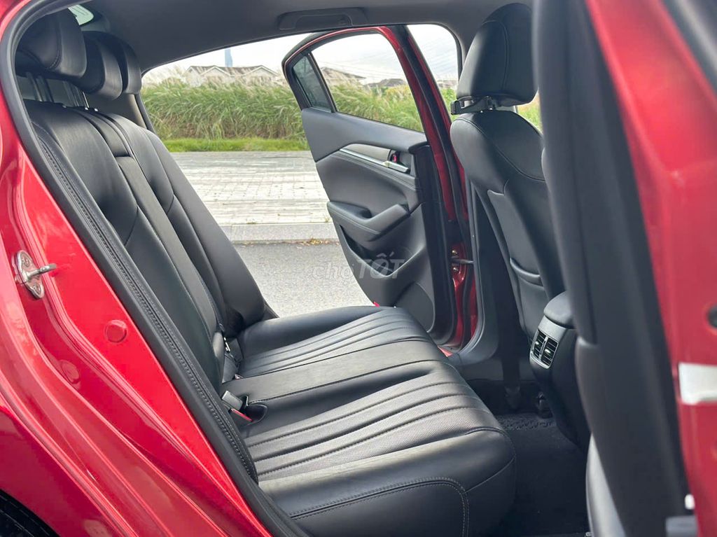 Mazda 6 2022 Mazda 6 2.0L Premium - 20000 km. Mua bán Ô tô tại Thành phố Thủ Đức Tp Hồ Chí Minh được đăng bởi Bùi Nhu Quỳnh hình 10