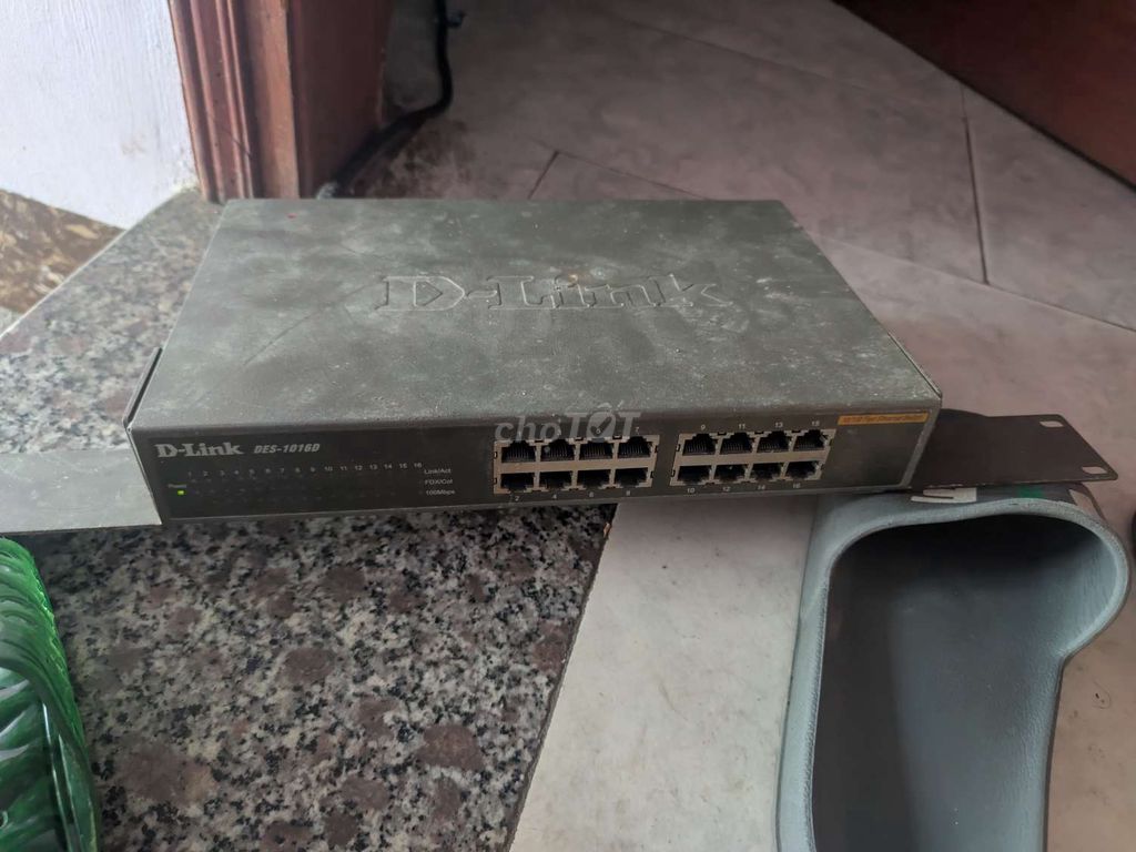D-Link DES-1016D 16 cổng 10/100Mbps Xám. Mua bán Phụ kiện (Màn hình, Chuột...) tại Huyện Gia Lâm Hà Nội được đăng bởi Mạnh  hình 1