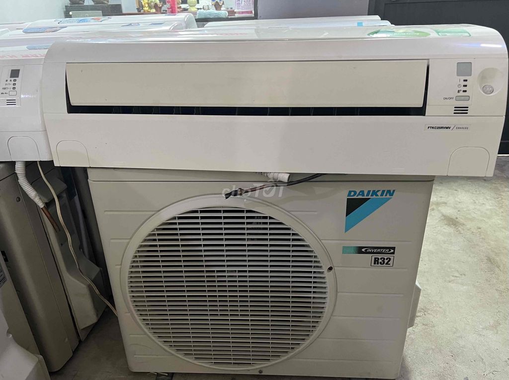 Thanh lý máy lạnh daikin 1HP nội địa nhật inverter