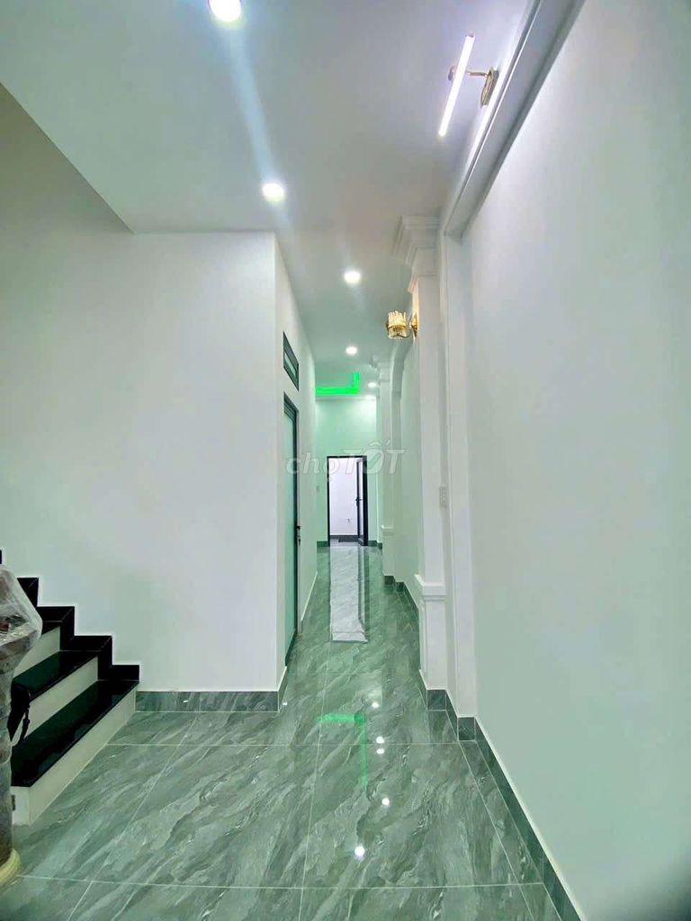 Nhà 100m2,3 phòng ngủ, đường Đinh Đức Thiện, Bình Chánh