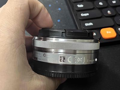 Cần bán lens fix sony 16f2.8
