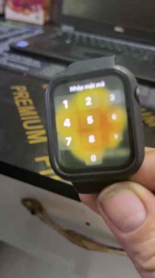 Apple Watch Series 4 bản lte màu đen, 99% mới. Mua bán Thiết bị đeo thông minh tại Huyện Hưng Hà Thái Bình được đăng bởi leeben