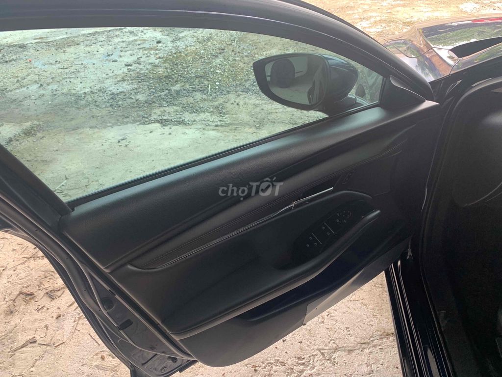 Mazda 3 2022 1.5L Premium - 64000 km. Mua bán Ô tô tại Quận 7 Tp Hồ Chí Minh được đăng bởi Khang Đoàn Cao hình 5