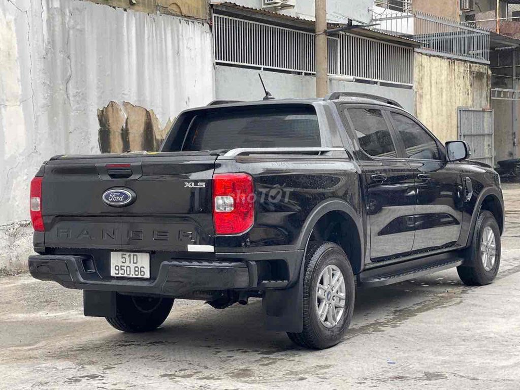 Ford Ranger 2024 XLS 2.0 4X2 AT - 20000 km. Mua bán Ô tô tại Quận 1 Tp Hồ Chí Minh được đăng bởi Thanh Tâm hình 5