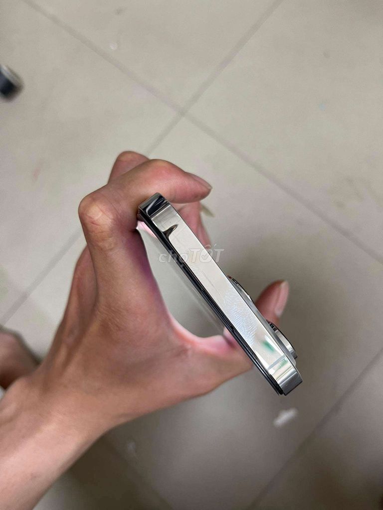Apple iPhone 12 Pro Max Vàng. Mua bán Điện thoại tại Thị xã Duy Tiên Hà Nam được đăng bởi Thanh Sơn hình 1