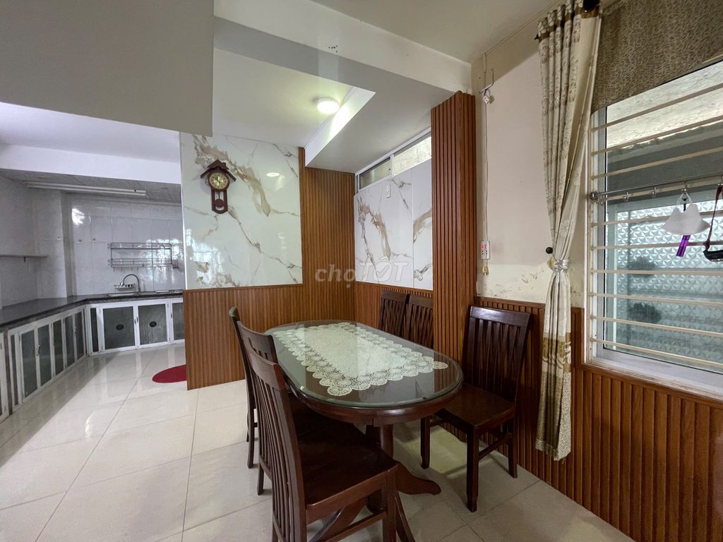 Rent · 3 bd · 200 м² · Quận Hải Châu, ул. đường 3 tháng 2