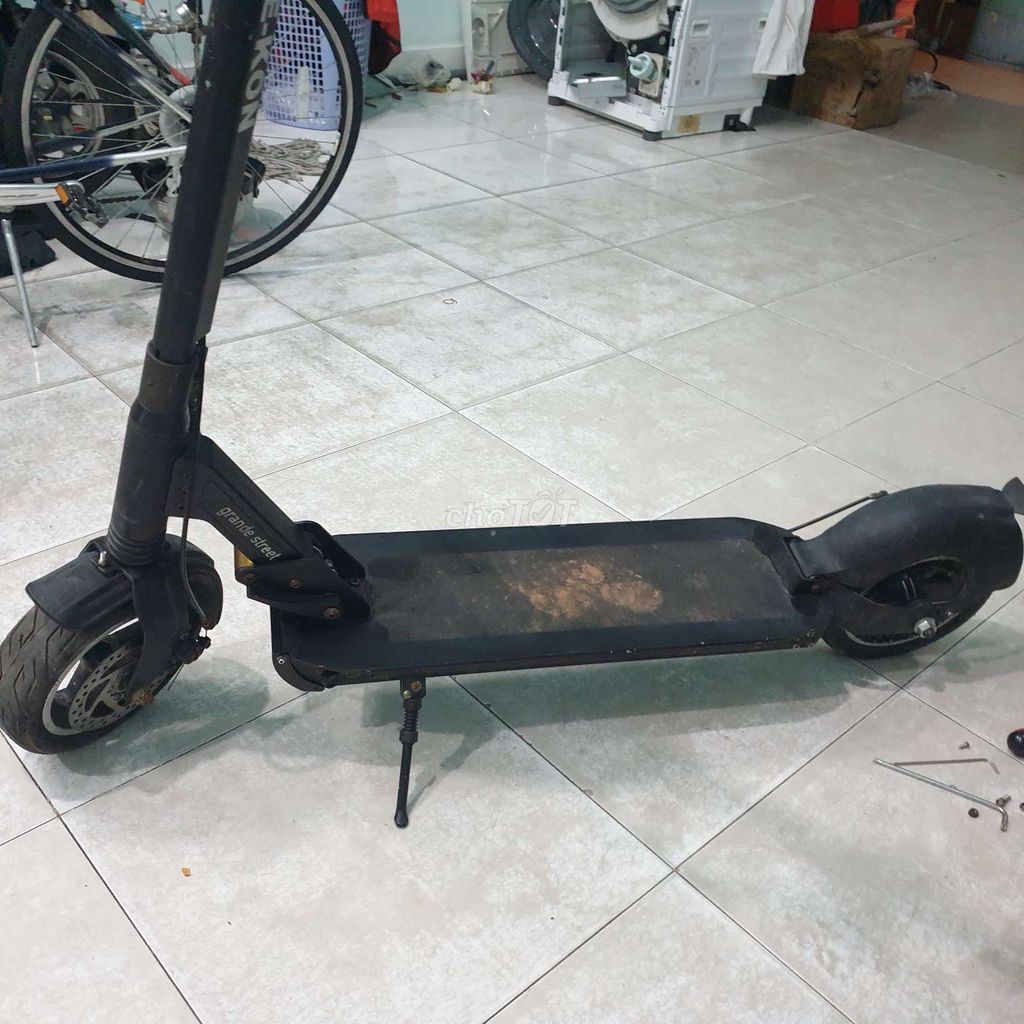 Xe Scooter điện E-KON stree grander nội địa Nhật