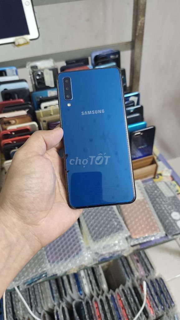 Samsung A750, ram 6gb, 128gb. Mua bán Điện thoại tại Quận Gò Vấp Tp Hồ Chí Minh được đăng bởi A LONG   nhận thanh toán THẺ TÍN DỤNG hình 1