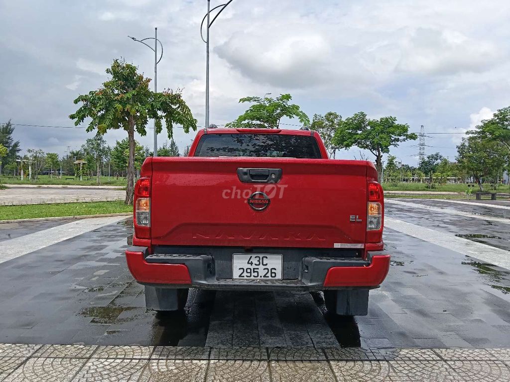 Nissan Navara EL 2023 1 cầu Tự động Đỏ