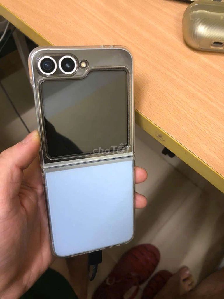 Samsung Galaxy Z Flip 6 12GB/256GB Xanh. Mua bán Điện thoại tại Quận Hà Đông Hà Nội được đăng bởi Anh Nam hình 1