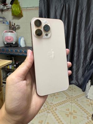 Apple iPhone 16 Pro Max Vàng Đã sử dụng