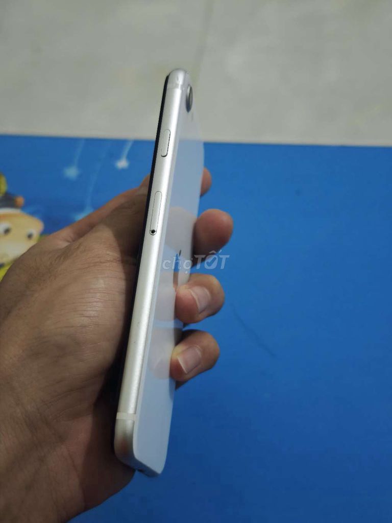Apple iPhone SE 2020 64GB Trắng. Mua bán Điện thoại tại Huyện Núi Thành Quảng Nam được đăng bởi Lê Ngọc Thịnh hình 1